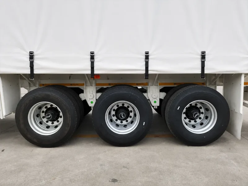 3 Axle-White Curtain-Side Semi-Trailer-5