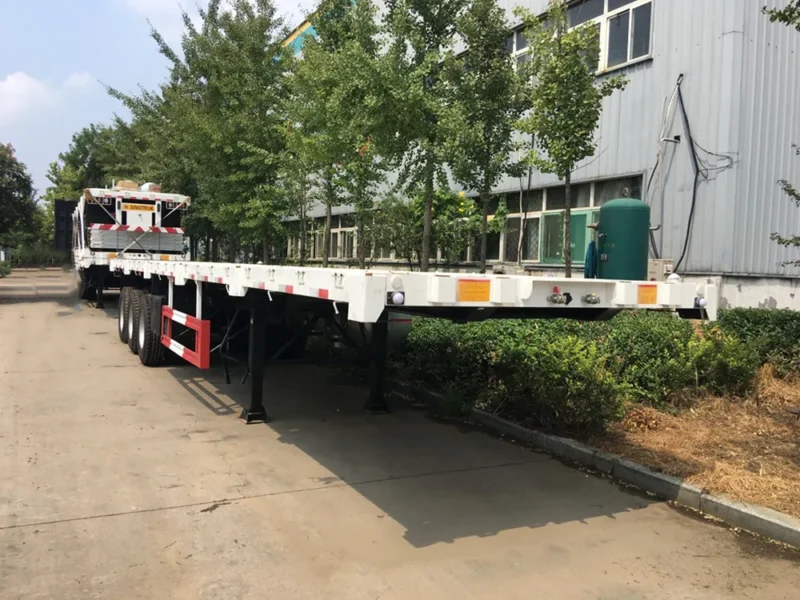 3 Axle-White – Lowbed Semi-trailer-2