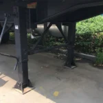 3 Axle-White – Lowbed Semi-trailer-4-Landing Gear