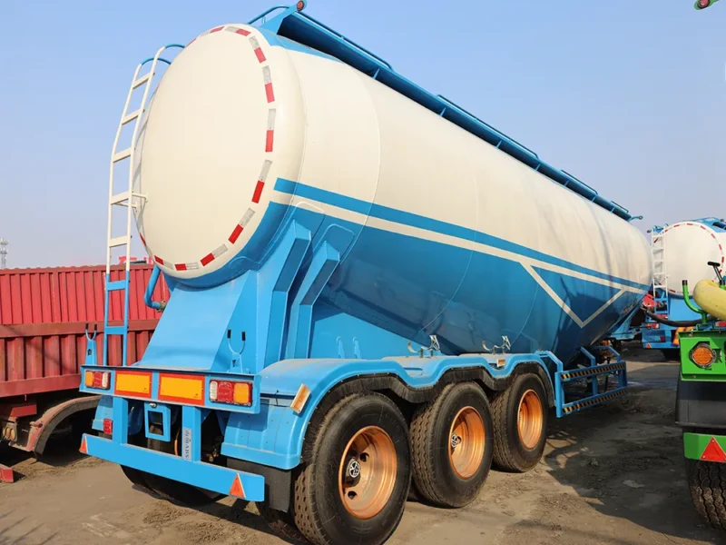 3 Axle-white and blue-particle transport semi trailer-1
