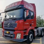6×4 SHACMAN X3000 X460 red tractor truck-2